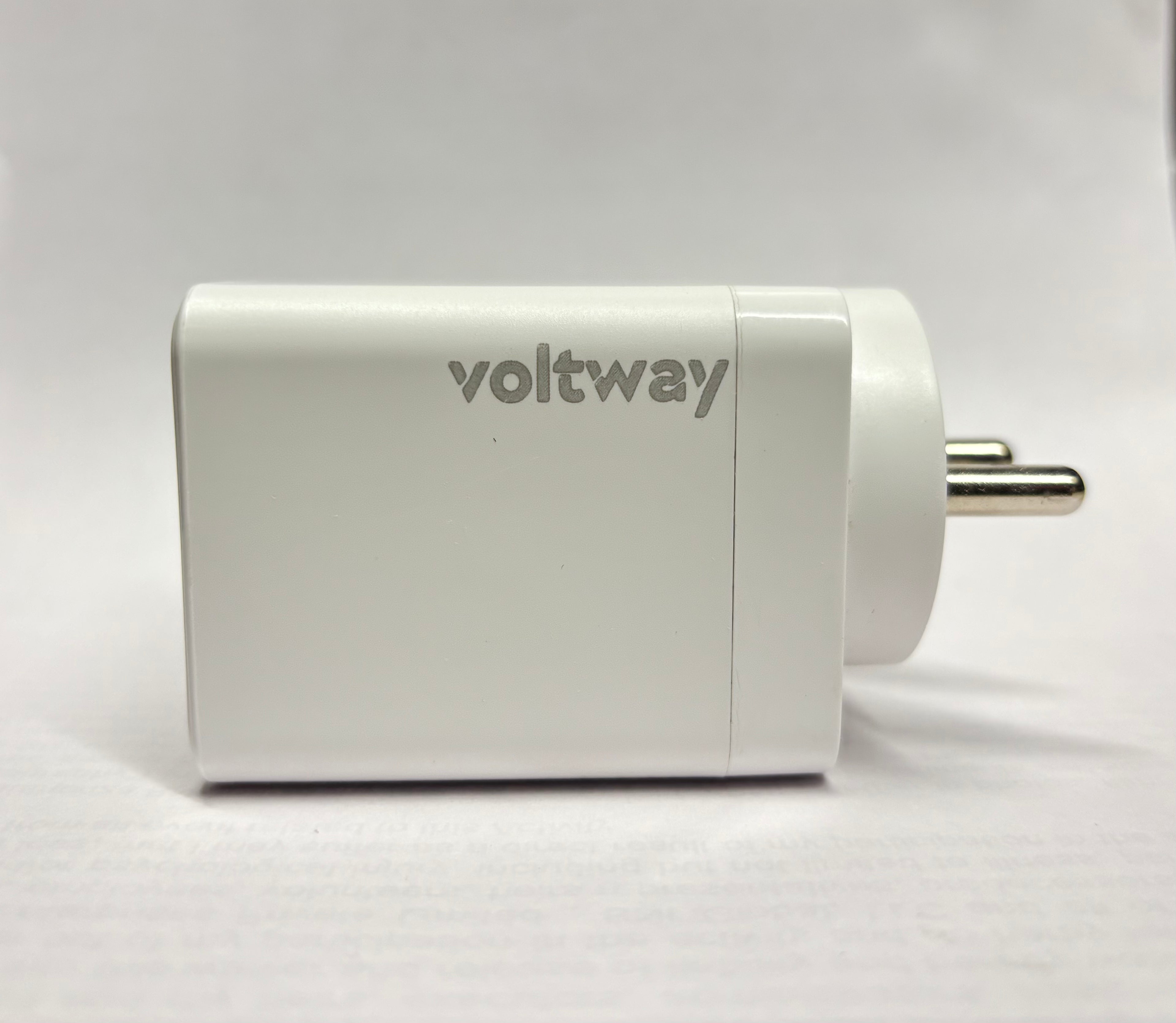 VoltWay Built-in retractable wire Smart 65W Fast Charger™