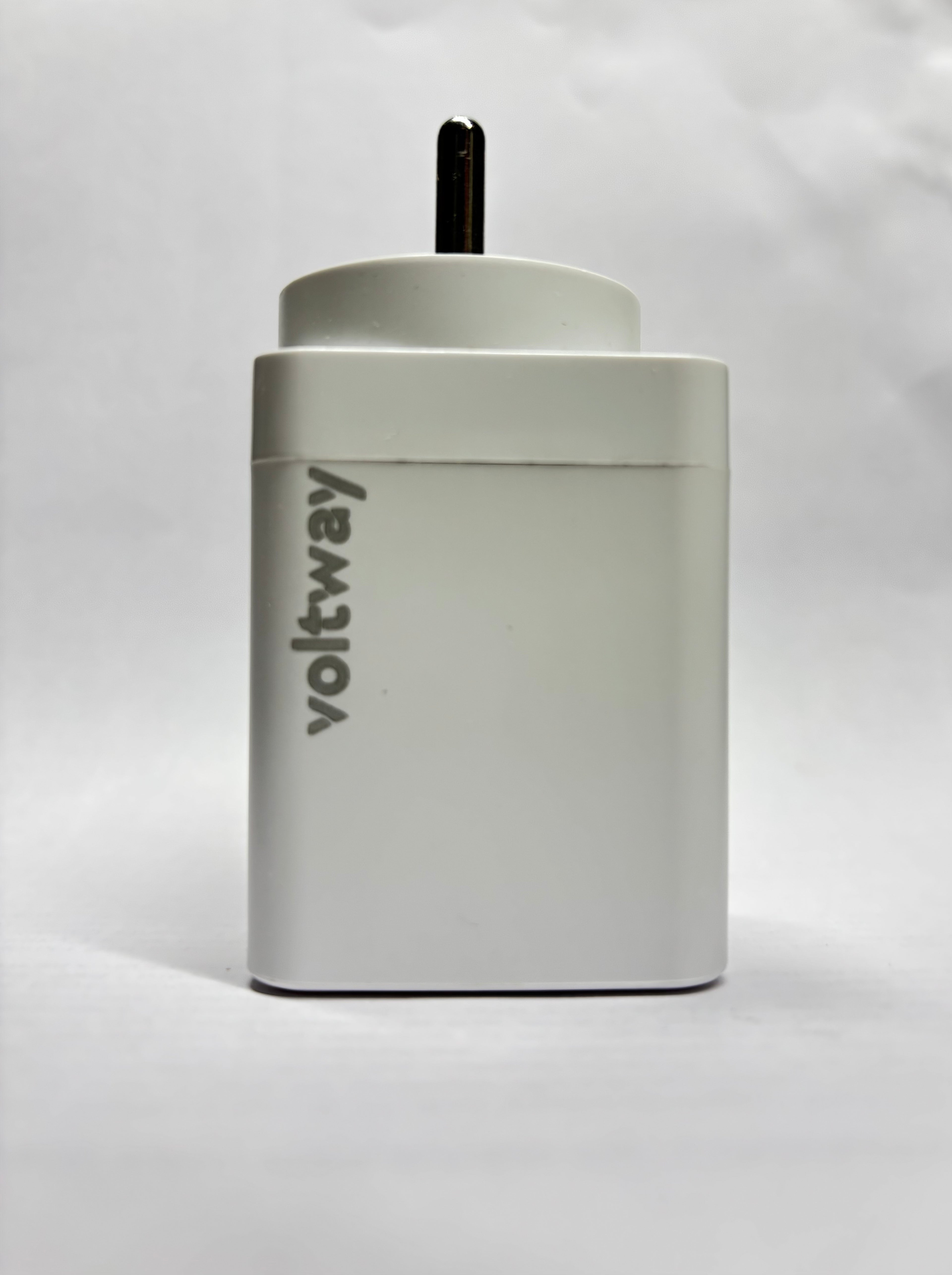 VoltWay Built-in retractable wire Smart 65W Fast Charger™